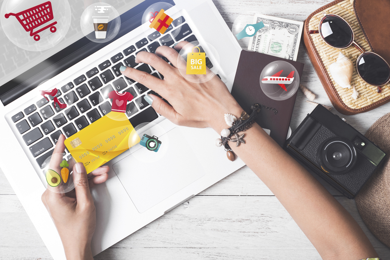 eCommerce Laptop Online Shopping